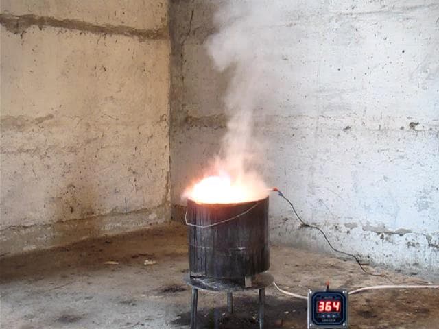 Самозаймання олії під час випробування